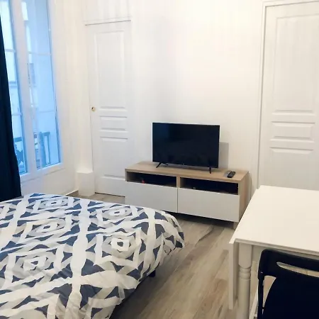 Appartement Moderne & Cosy Au Coeur De Parijs Buitenkant foto